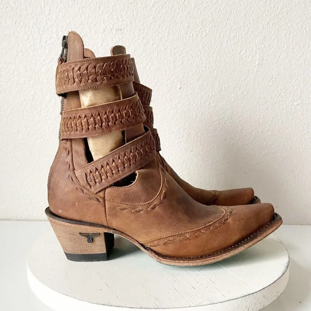 Lane brown leather